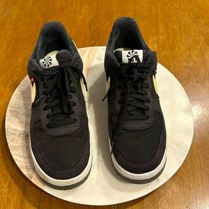 Toasty Nike Air shoes - men’s 11.5